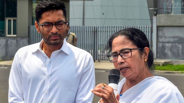 Abhishek Banerjee Mamta Banerjee
