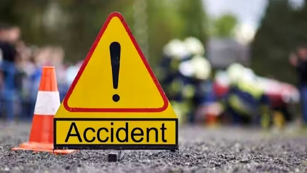 Major accident Uttarkashi vehicle crashed and fell into ditch in Mori area 6 people on board hadsha Major accident Uttarkashi vehicle crashed and fell into ditch in Mori area 6 people on board hadsha