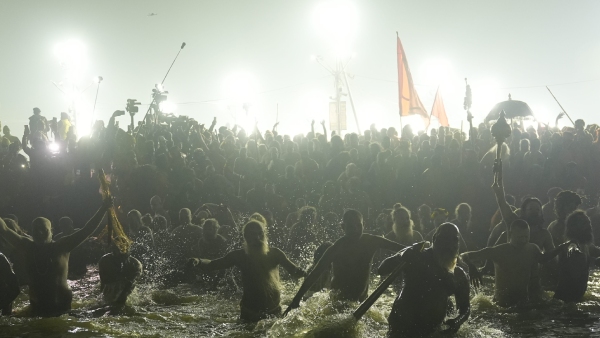 Mahakumbh Basant Panchami Snan