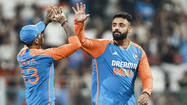 Varun Chakravarthy 1 Varun Chakravarthy 1