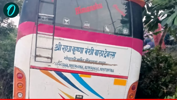 agra news road accident maha kumbh 2025