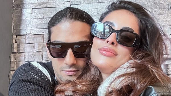 Prateik Babbar Priya Banerjee Wedding