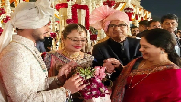 Wedding of Kunal Singh Chauhan son of Agriculture Minister Shivraj Singh Chauhan many big BJP leaders attend