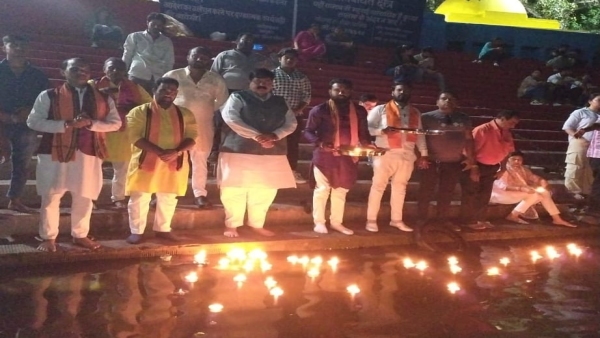 MP News Hindu New Year started with lamps in Sheetaldas s garden Durgesh Keswani targeted Congress