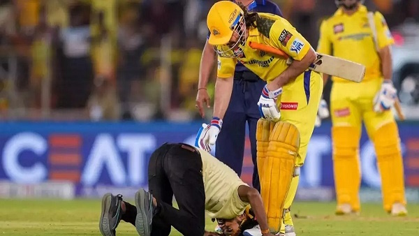 MS Dhoni