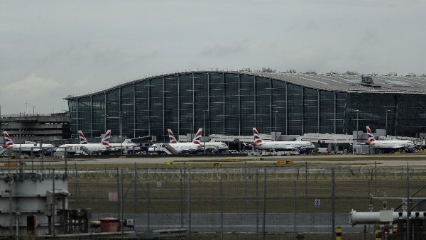 heathrow airport shutdown