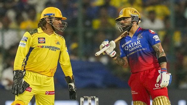 MS Dhoni and Virat Kohli MS Dhoni and Virat Kohli