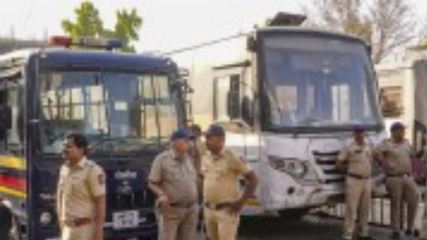 pune bus
