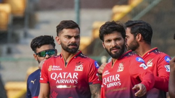 aaj ke match ka toss kab hoga ipl 2025