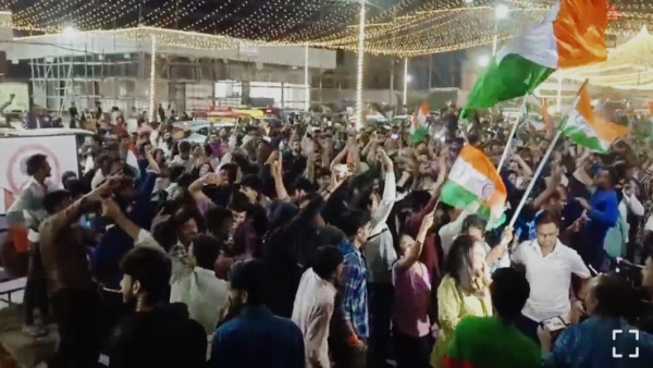 Cricket fans danced on streets of Minal after India victory in Champions Trophy semi-finals