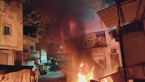 Celebration of Champions Trophy victory in Mahu Indore clash between two groups muslims