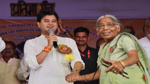 Jyotiraditya Scindia inspired daughters in Gwalior Daughters of India are increasing the pride Jyotiraditya Scindia inspired daughters in Gwalior Daughters of India are increasing the pride