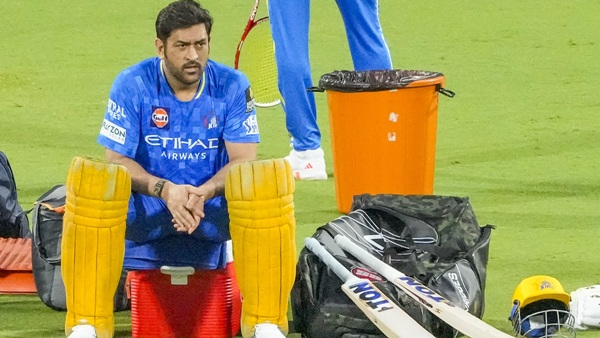 MS Dhoni 1