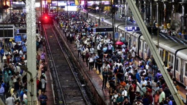 Mumbai Local Train Mumbai Local Train
