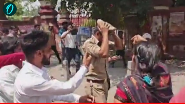 Meerut News mamata banerjee protest Meerut News mamata banerjee protest