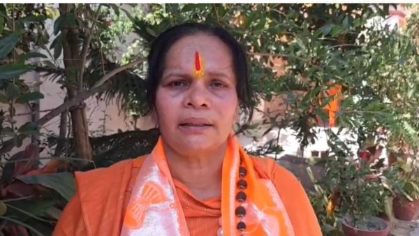 sadhvi-prachi sadhvi-prachi