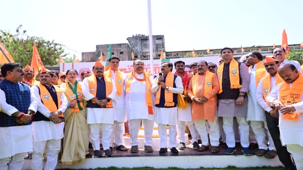 VD Sharma statement Muslim community itself accepted Modi plans On BJP s 46th foundation day