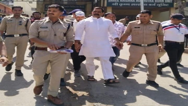 Indore News Know why the police arrested Municipal Corporation Leader of Opposition Chintu Chaukse Indore News Know why the police arrested Municipal Corporation Leader of Opposition Chintu Chaukse