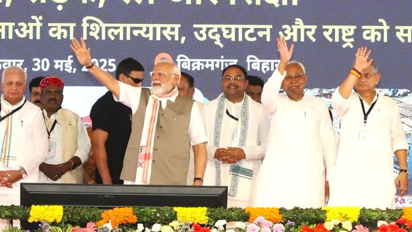 Modi Launches Major Development Projects in Bihar