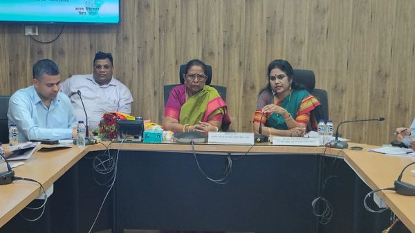 Bihar Fisheries Department Reviews Export Strategies