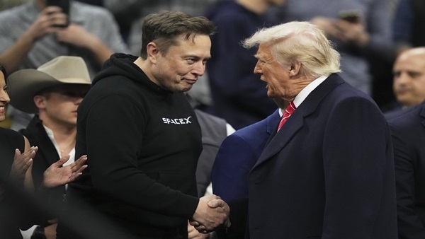 Elon Musk with President Donald Trump