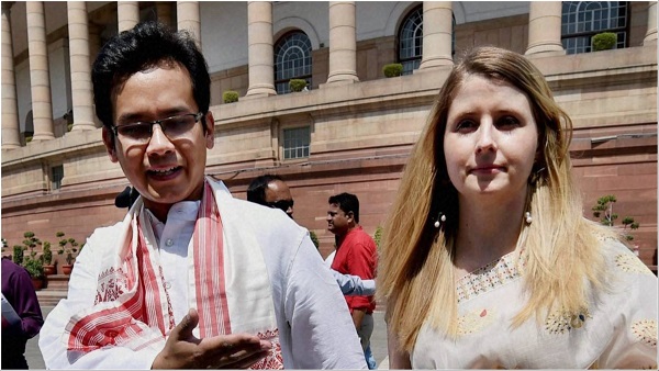 Gaurav Gogoi wife Elizabeth Colburn