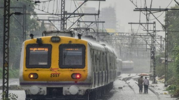 Mumbai Local train