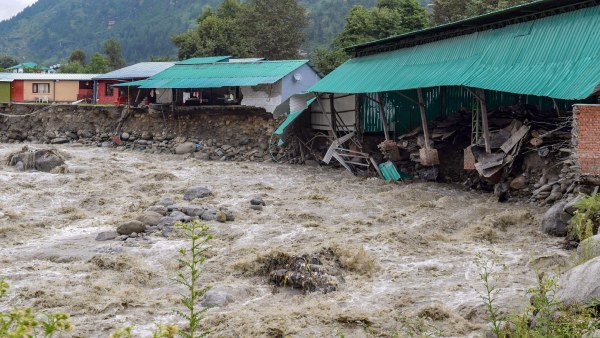 Cloud burst in Rampur Cloud burst in Rampur