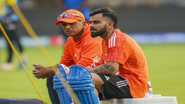 Virat Kohli with Rahul Dravid Virat Kohli with Rahul Dravid
