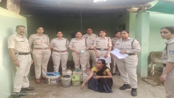 Excise department s rapid action raids on Chunabhatti Satdhara and Raisen Road