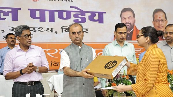Bihar Appoints 228 New Specialist Doctors
