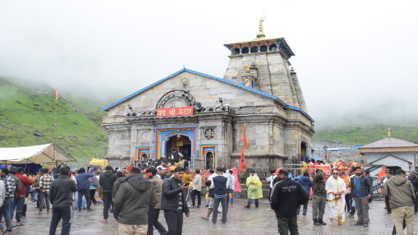 Kedarnath Dham Yatra 200 crore business in one month more than 23 lakh offerings in Yamunotri Dham Kedarnath Dham Yatra 200 crore business in one month more than 23 lakh offerings in Yamunotri Dham