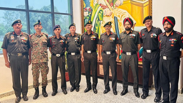 Lt Gen Ajay Chandpuria Lt Gen Ajay Chandpuria