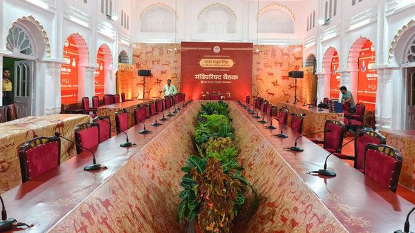 First Destination Cabinet Meeting in Pachmarhi