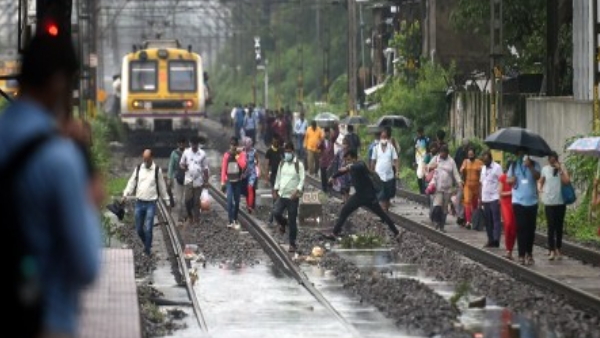 Mumbai Local Train