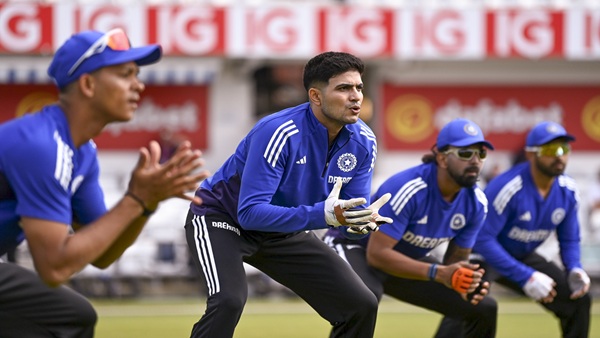 Shubman Gill with teammates Shubman Gill with teammates