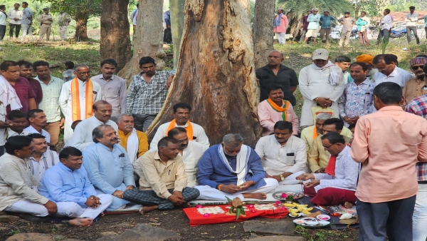 Jal Ganga Conservation Campaign Prahlad Singh Patel performed worship at origin of Barna River Jal Ganga Conservation Campaign Prahlad Singh Patel performed worship at origin of Barna River