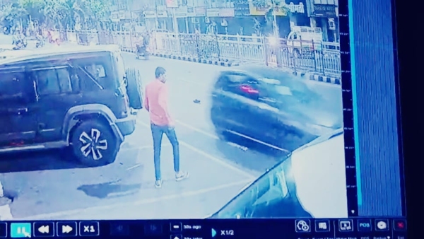TT Nagar CCTV Saqib Ullah injured two youths with Maruti Baleno car over a minor dispute TT Nagar CCTV Saqib Ullah injured two youths with Maruti Baleno car over a minor dispute