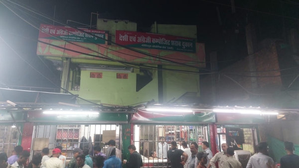 Open Robbery in Bhopal liquor shops beer being sold in MP at more than MRP no bill