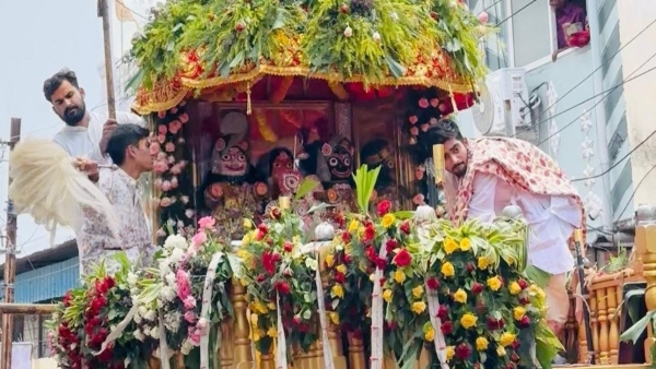 Grand Rath Yatra of Lord Jagannath in Bhopal Thirteenth Annual Festival of ISKCON Grand Rath Yatra of Lord Jagannath in Bhopal Thirteenth Annual Festival of ISKCON