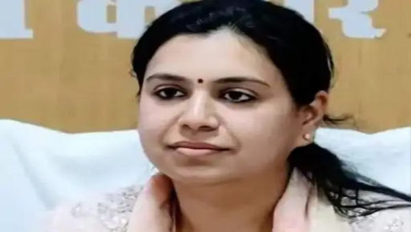 IAS Divya Mittal IAS Divya Mittal