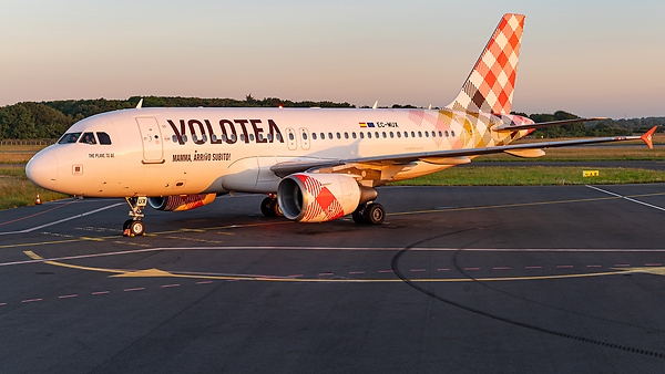 Italy Milan Bergamo Airport Horrible Accident Italy Milan Bergamo Airport Horrible Accident