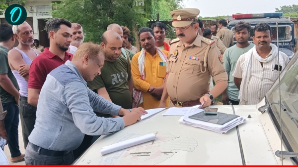 ghazipur police seizes property ghazipur police seizes property