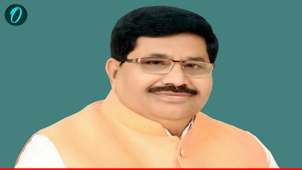 up politics samajwadi party leader