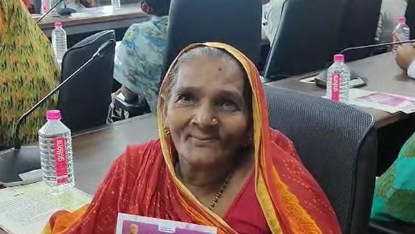 Bihar Increases Social Security Pension to 1100 INR