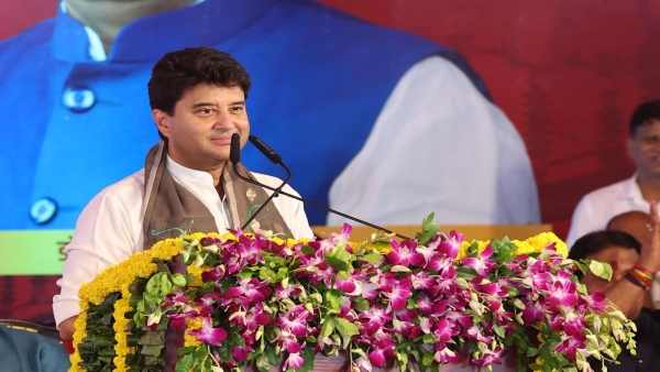 Development of Gwalior CM Mohan Yadav and Jyotiraditya Scindia gave a gift of 281 crore Development of Gwalior CM Mohan Yadav and Jyotiraditya Scindia gave a gift of 281 crore