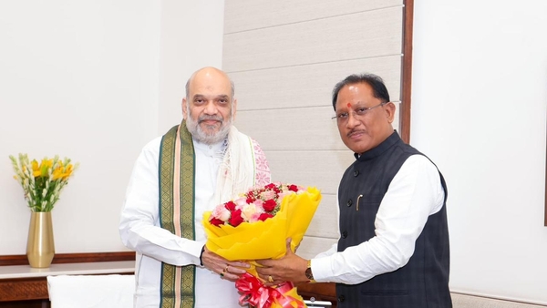 Chhattisgarh CM Discusses Maoist Strategy with Shah