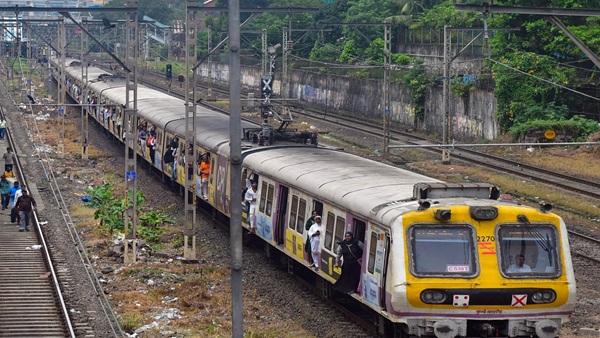 MUMBAI LOCAL