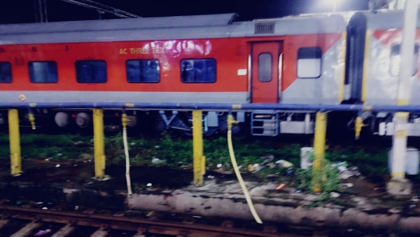 Change in platform of trains at Indore railway station applicable for passengers from 14 August 2025 Change in platform of trains at Indore railway station applicable for passengers from 14 August 2025