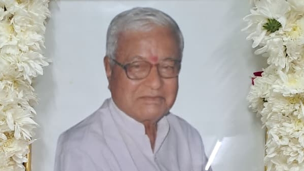Acharya Ganganath Jha passes away Acharya Ganganath Jha passes away